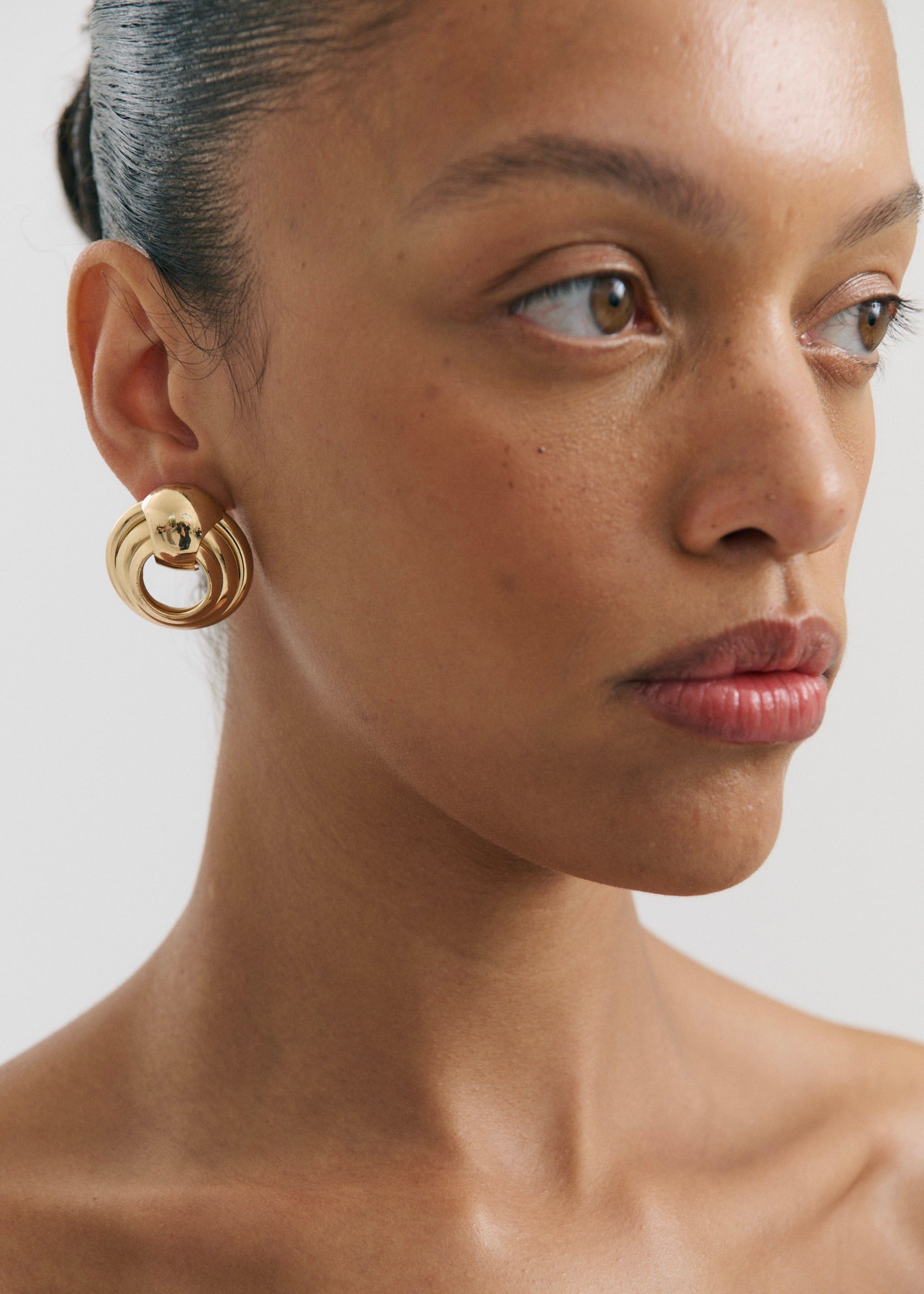 Immaculate Earring (7570992496721)