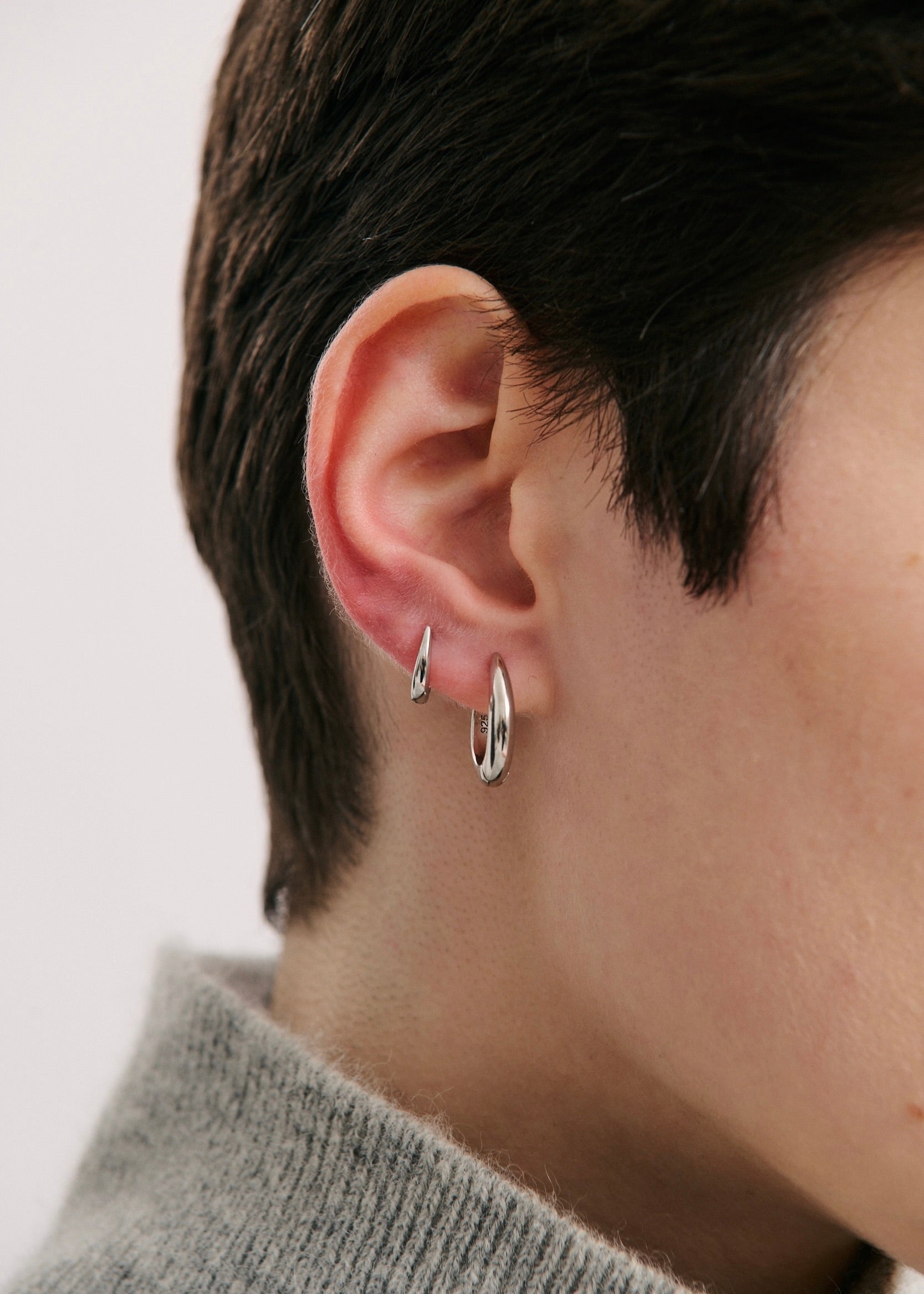 Oval Huggie Stack (7789281378385)