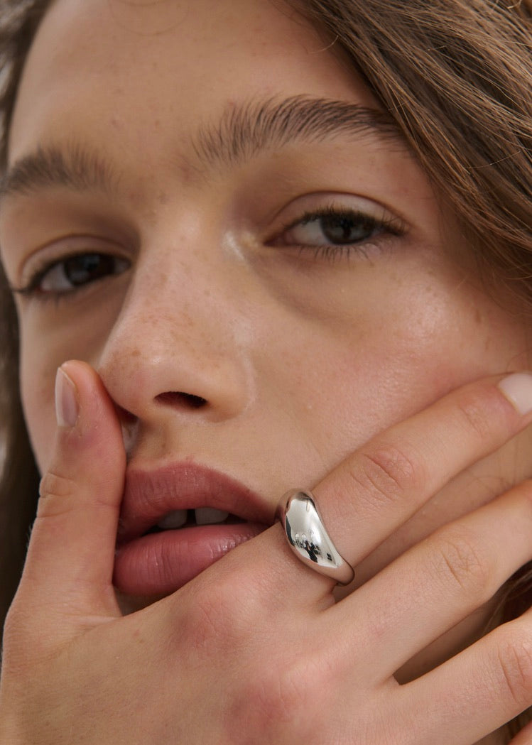 The Swerve Ring (7497410248785)