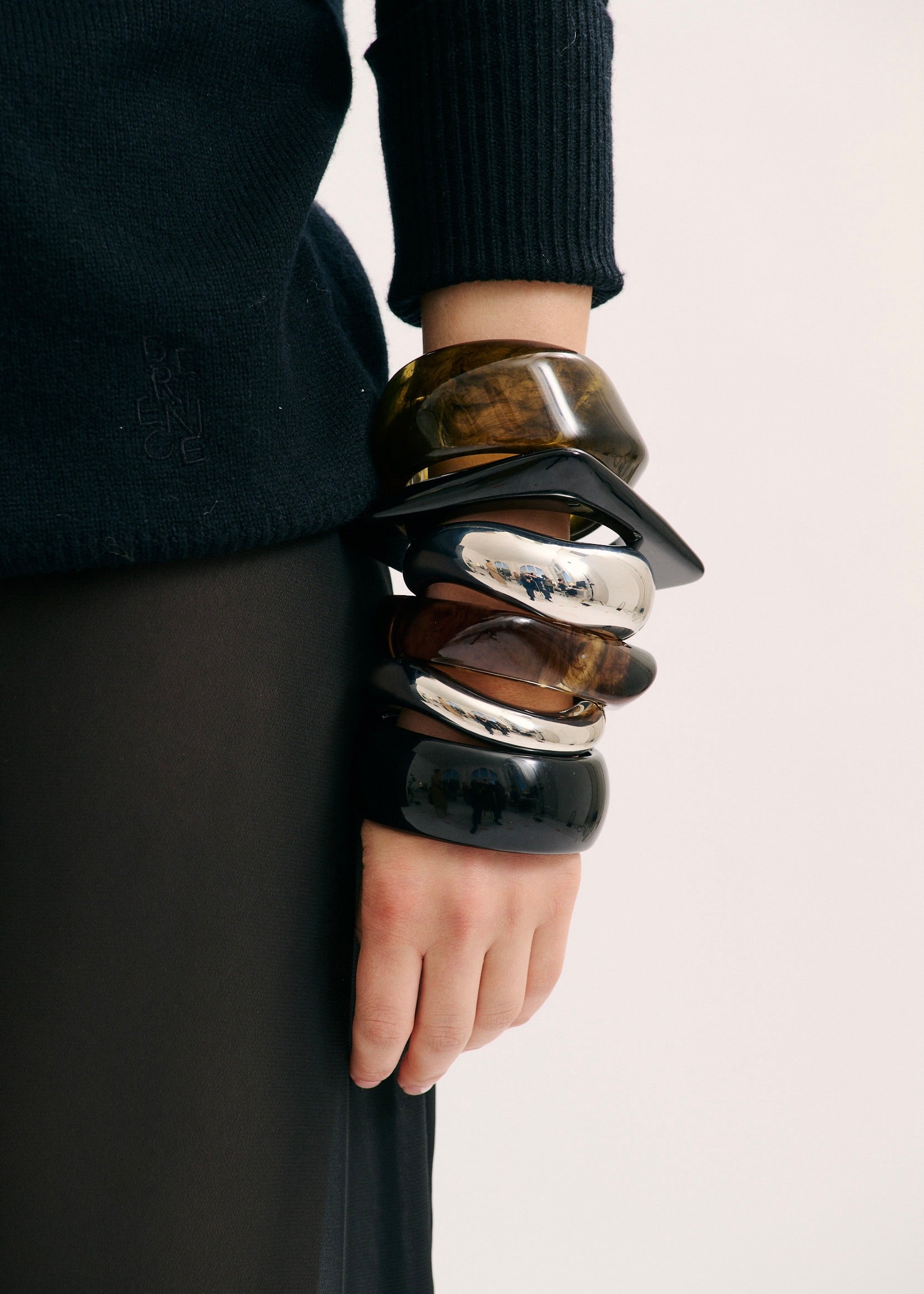 Noir Stack (7811443621969)