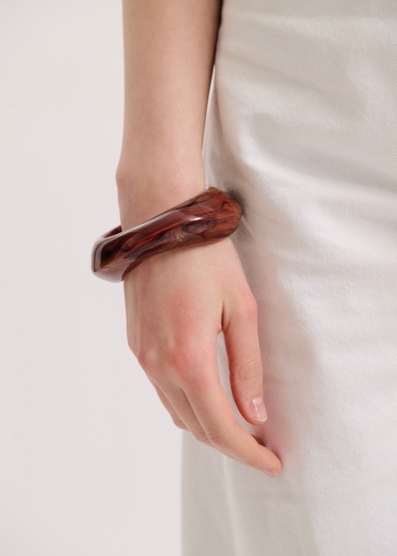 Contour Bangle (7789280821329)