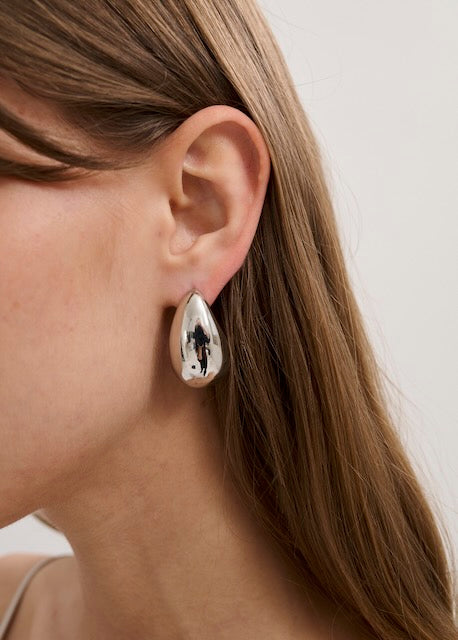 Tear Drop Earring (7080494792785)