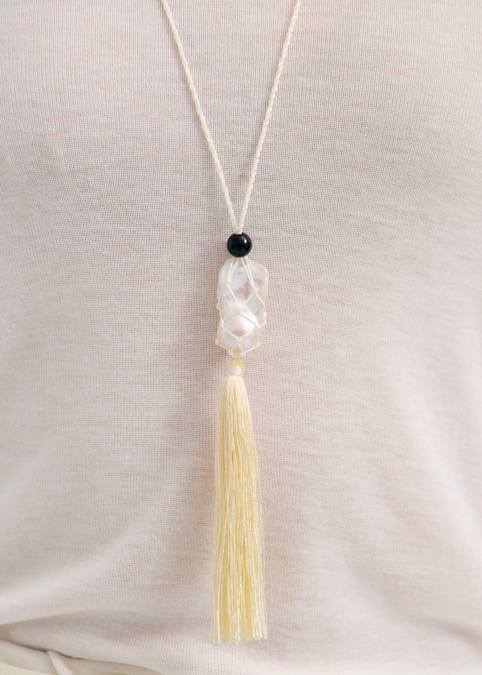Pearl Net Necklace (7855724265553)