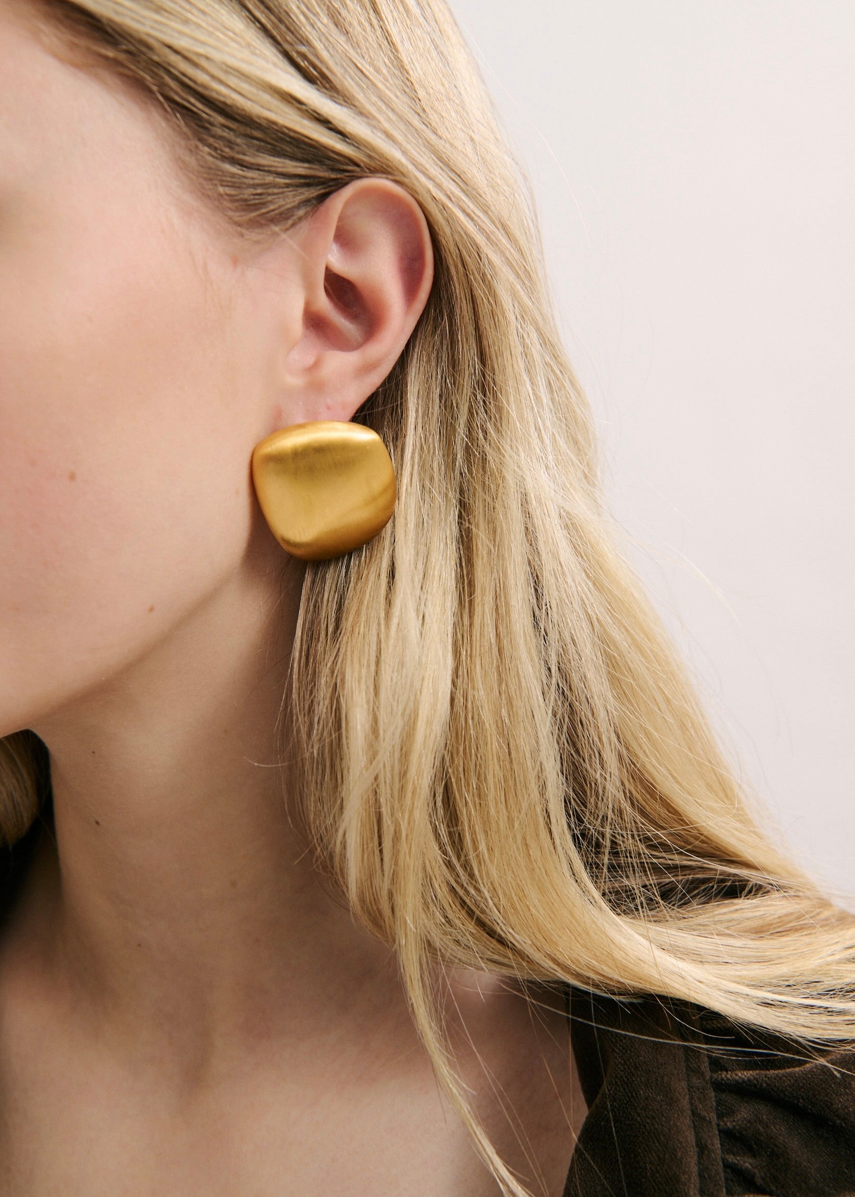 Satine Earring (7811443556433)