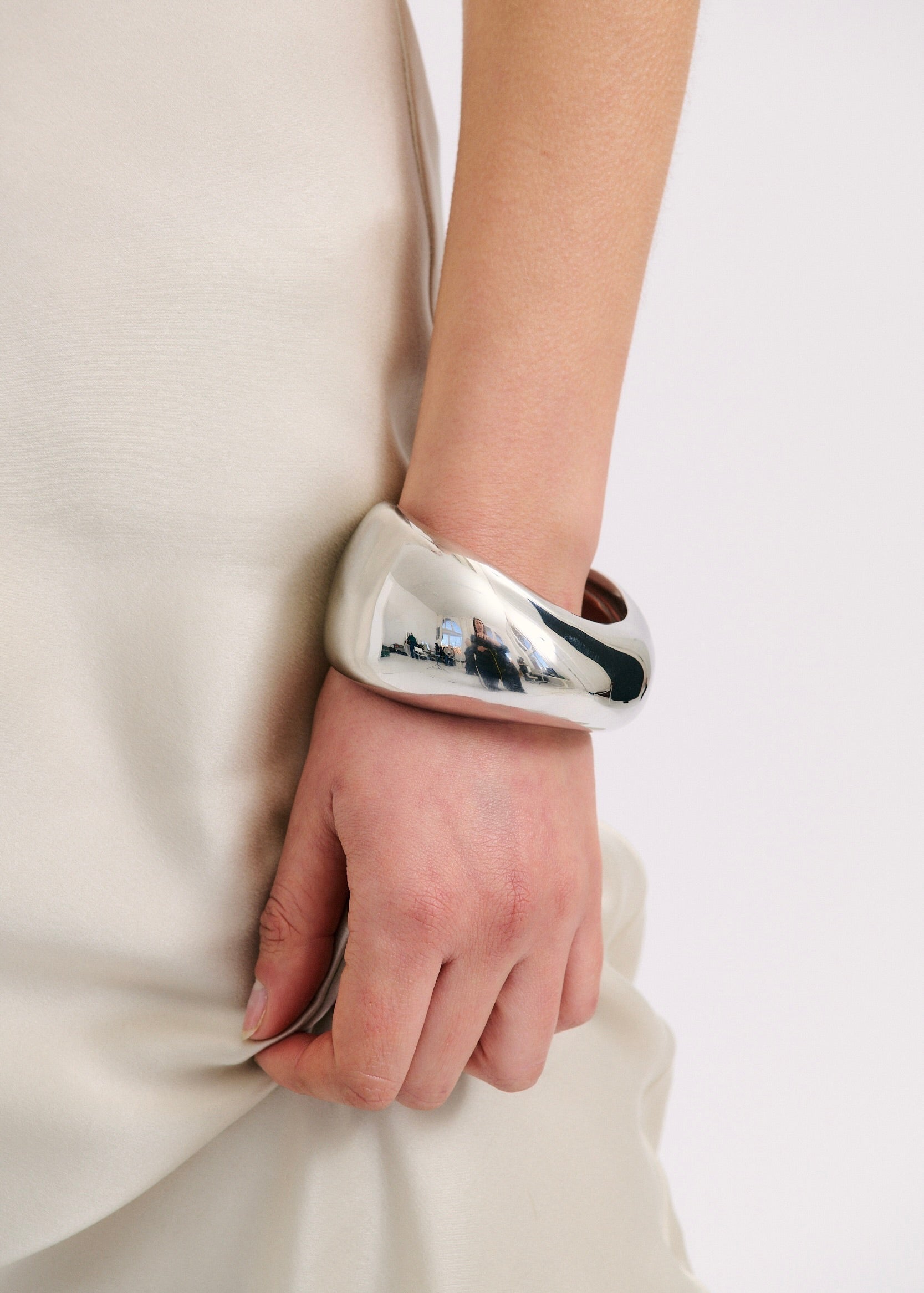 Vivid Cuff (7855724855377)