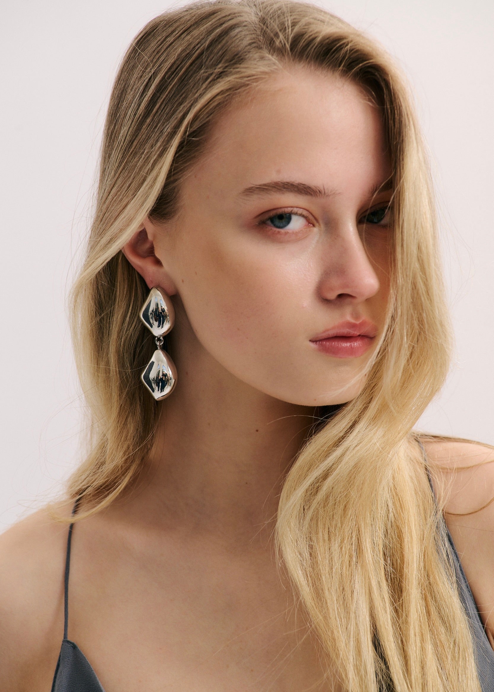 Tearlet Drop Earrings (7789281149009)