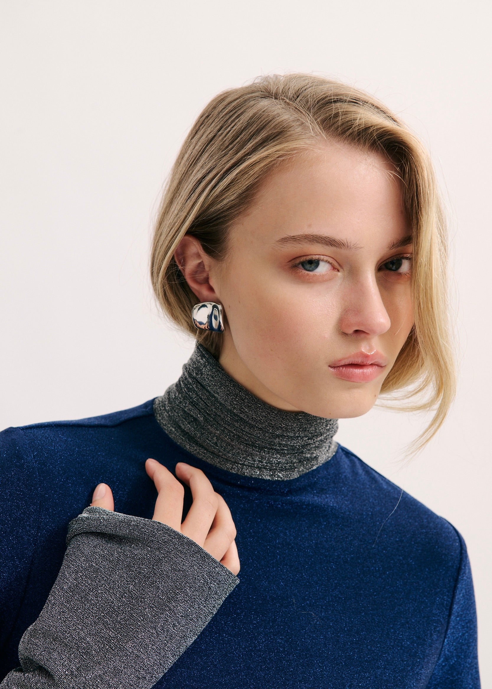 Warped Stud (7206512951377)