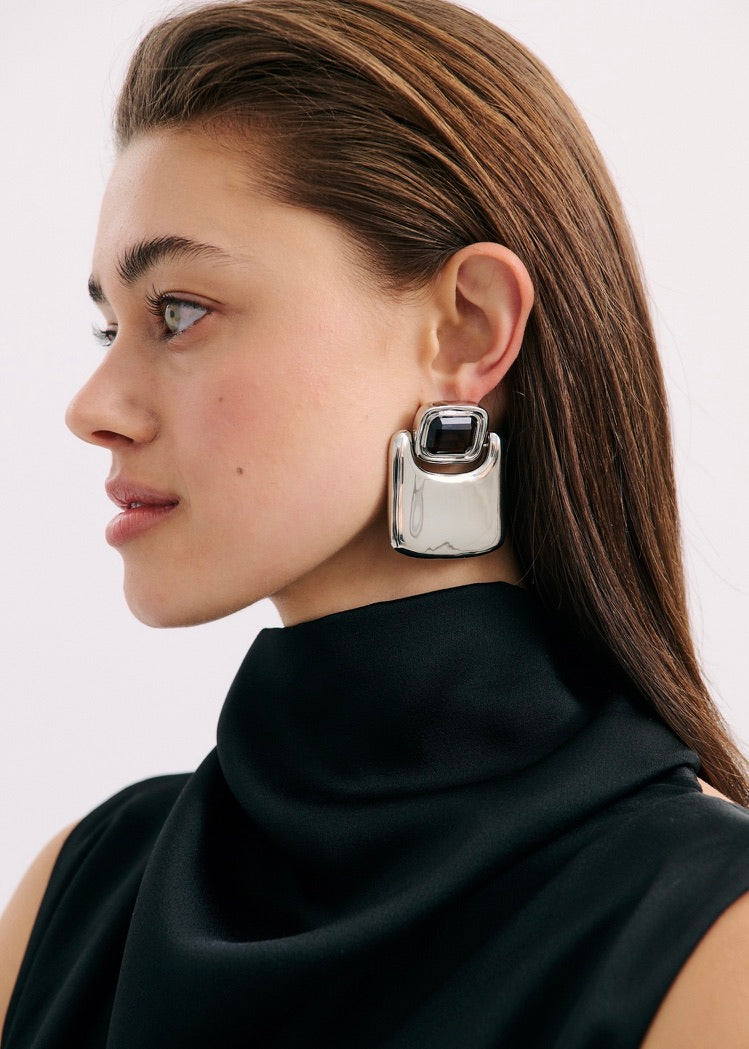 Reine Earring (15551297323089)