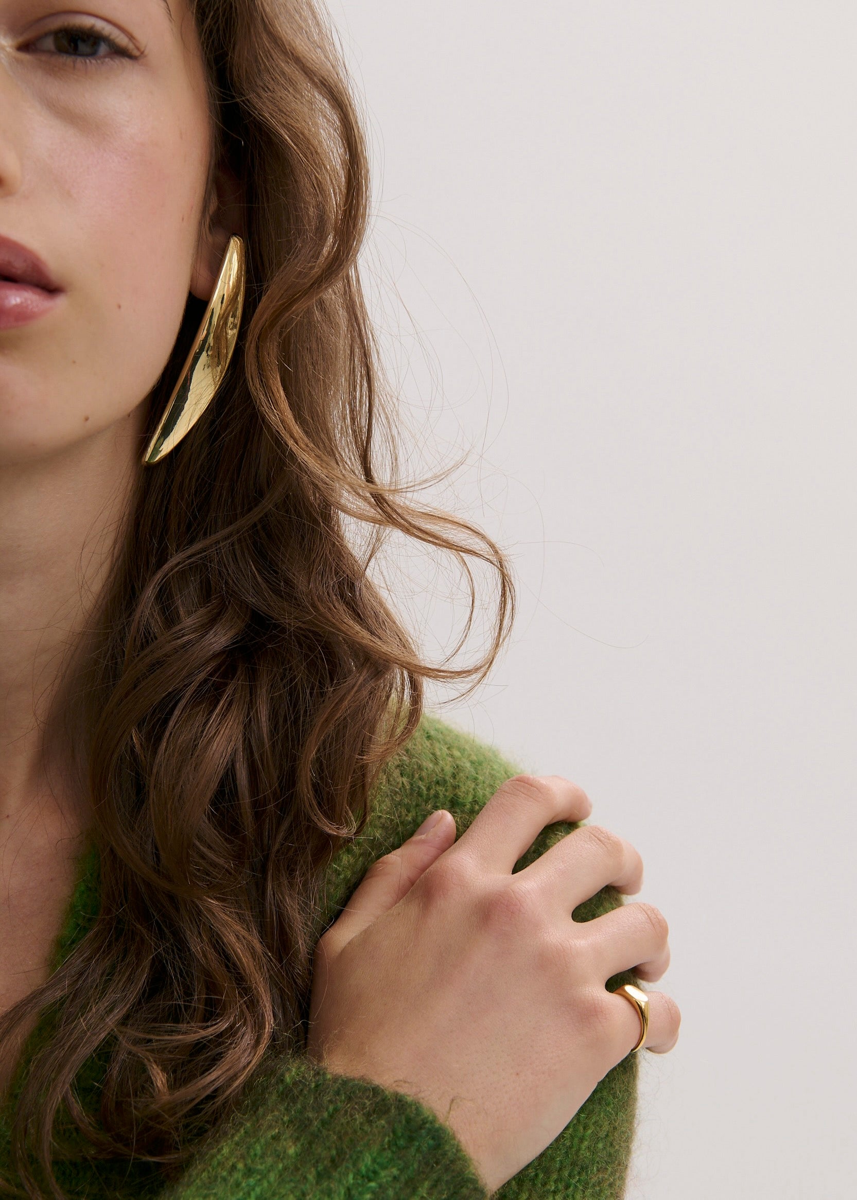 The Selene Earring (7689544073297)