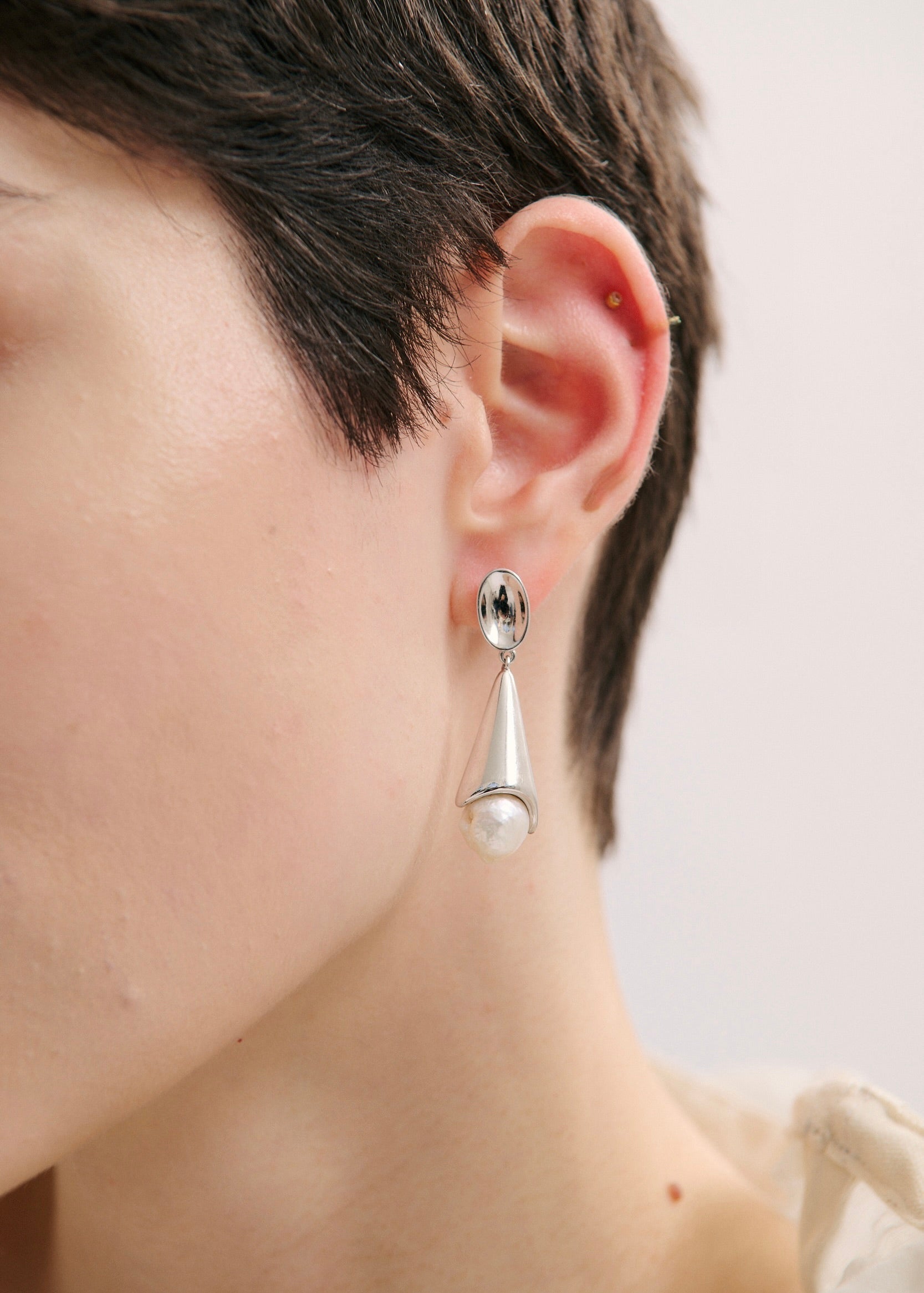 Cecilie Earring (7744704381009)